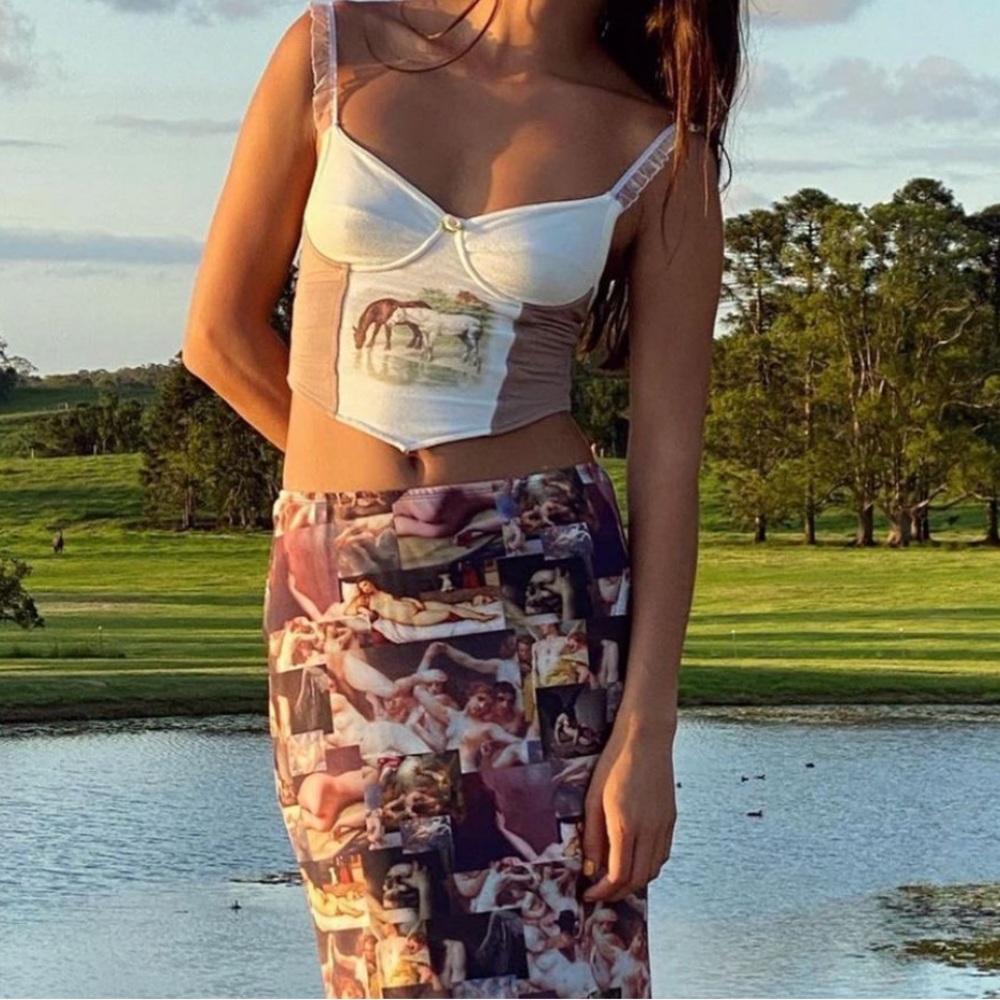 OMIGHTY Crop Top